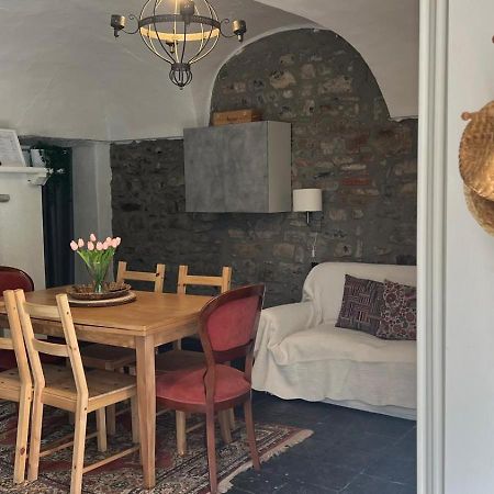 Casa Caterina Lägenhet Lezzeno Exteriör bild