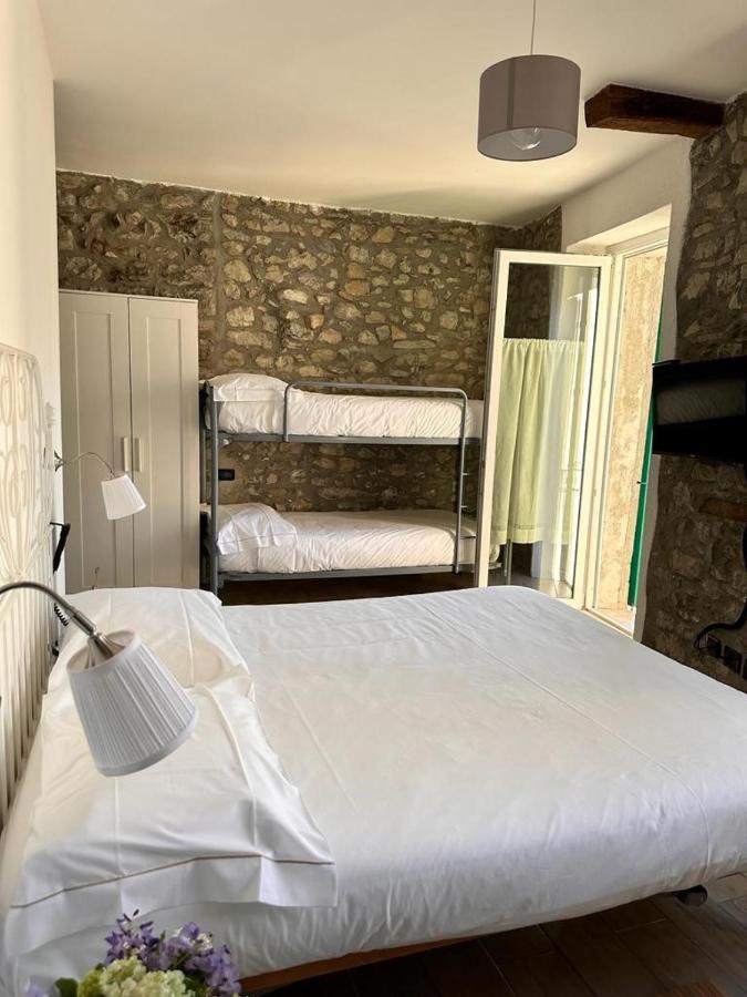 Casa Caterina Lägenhet Lezzeno Exteriör bild