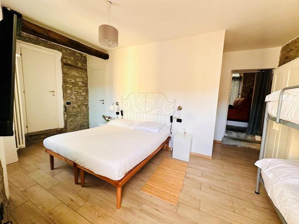 Casa Caterina Lägenhet Lezzeno Exteriör bild