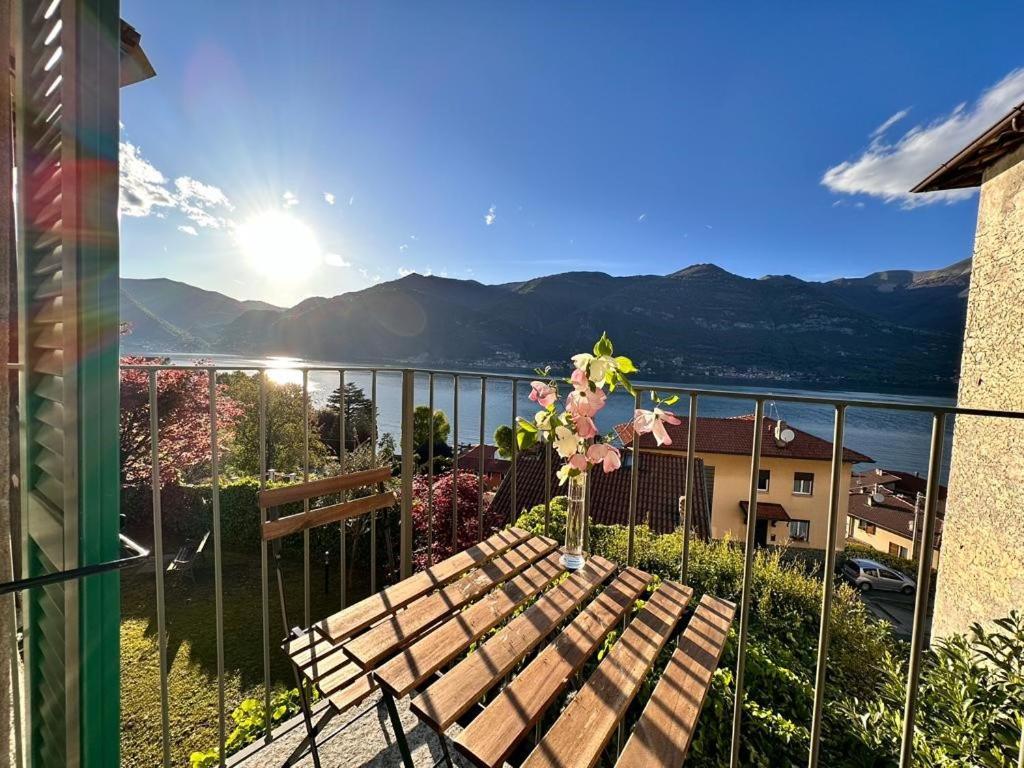 Casa Caterina Lägenhet Lezzeno Exteriör bild