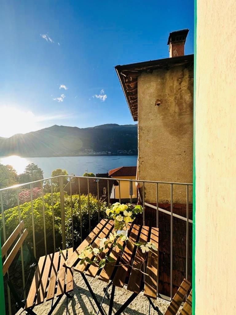 Casa Caterina Lägenhet Lezzeno Exteriör bild