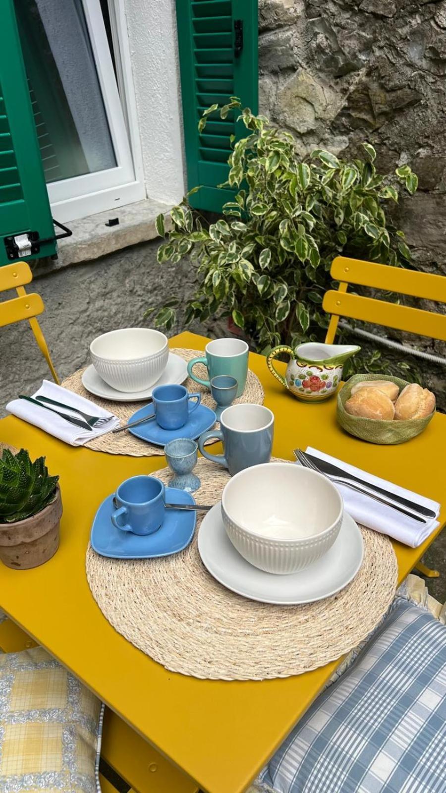 Casa Caterina Lägenhet Lezzeno Exteriör bild